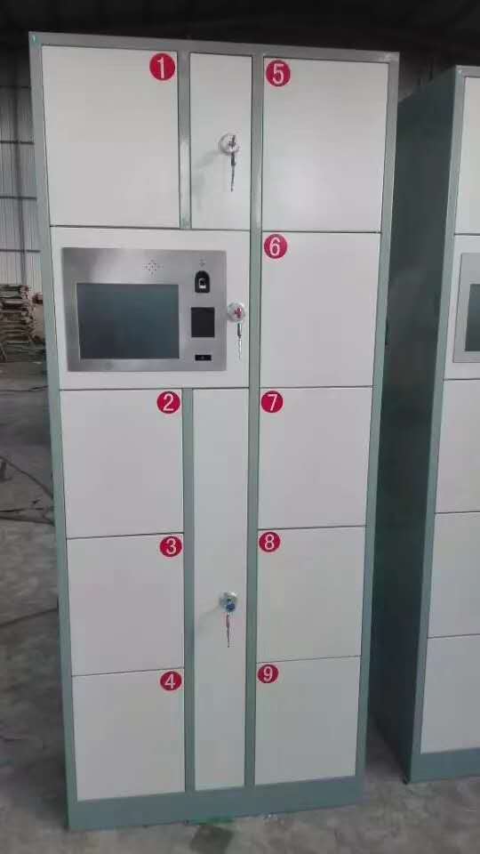 �������C��