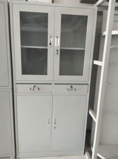 �ж����ļ���